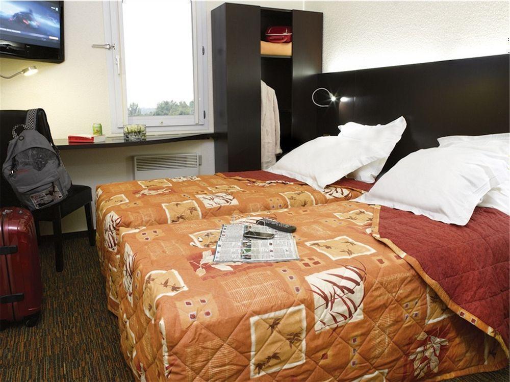 Hotel Akena De Clermont-Creil Agnetz Екстериор снимка