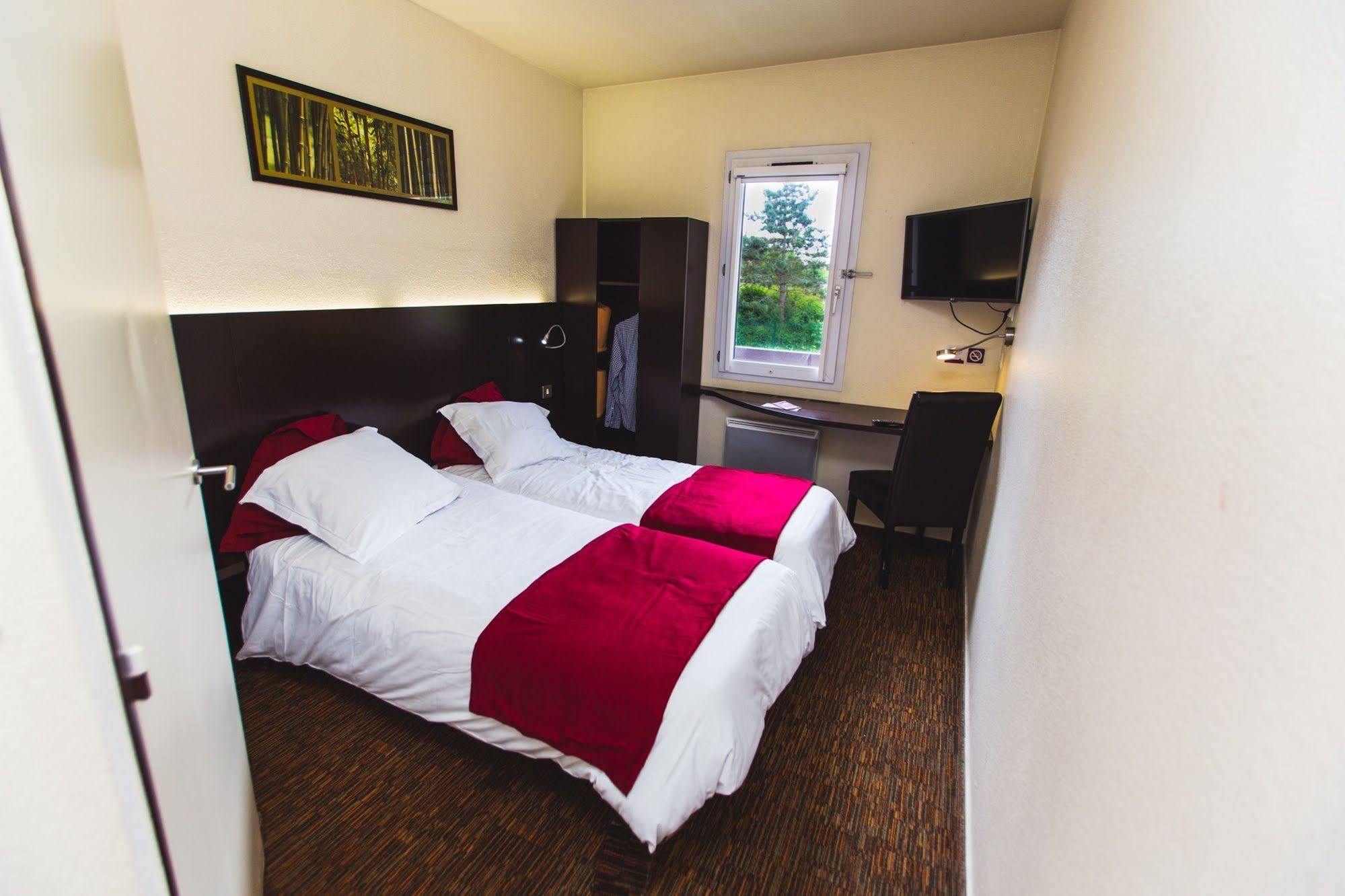 Hotel Akena De Clermont-Creil Agnetz Екстериор снимка