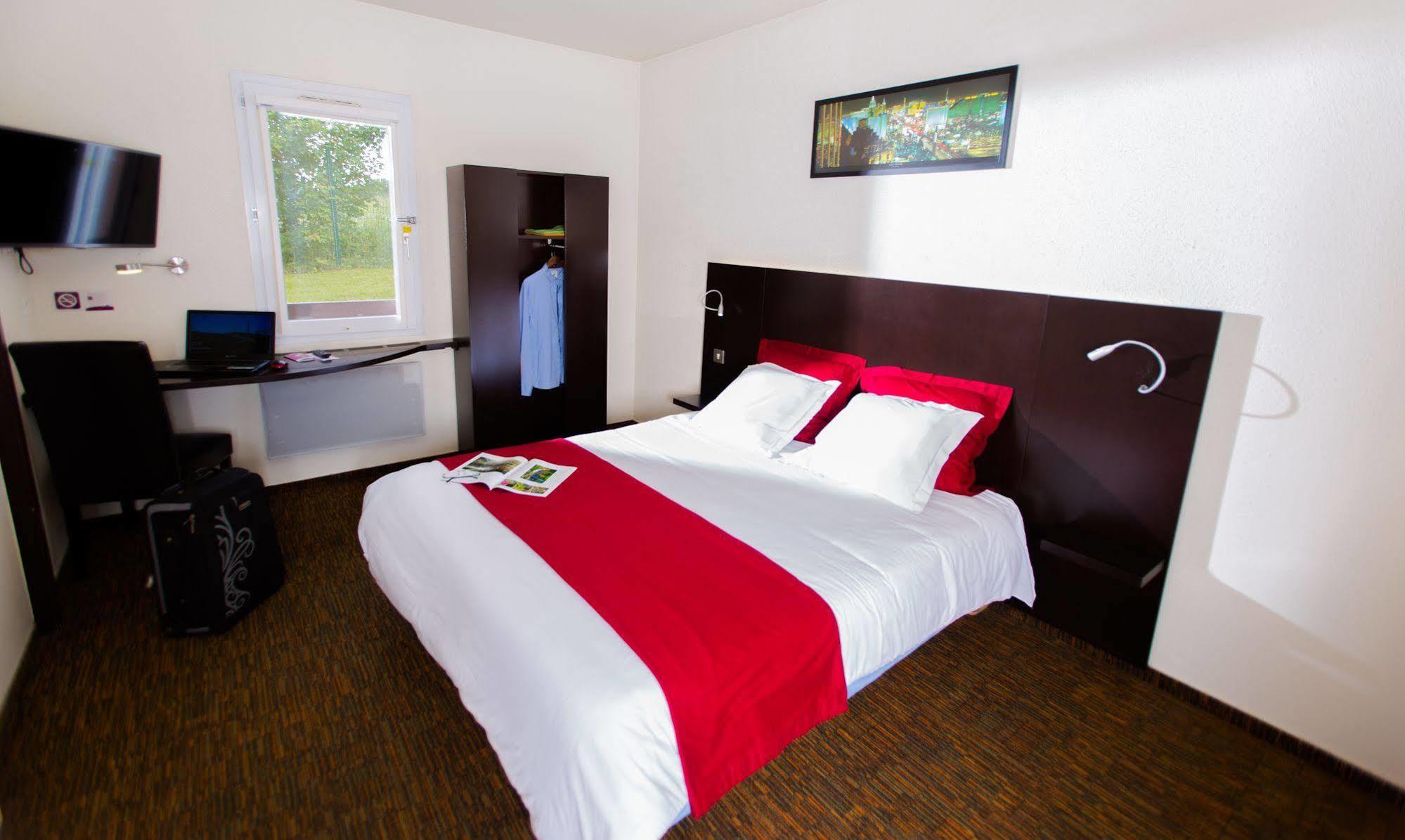 Hotel Akena De Clermont-Creil Agnetz Екстериор снимка